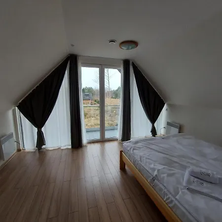 Sowi Kat - Z Baliami Oraz Tradycyjne Ferienhaus *