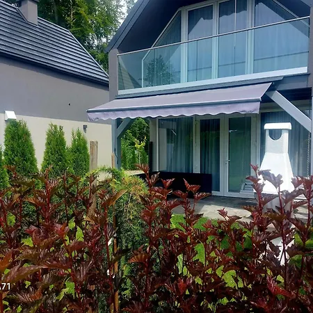 Sowi Kat - Z Baliami Oraz Tradycyjne Ferienhaus