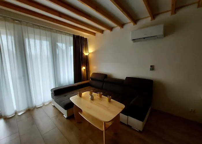 度假居 Sowi Kat - Z Baliami Oraz Tradycyjne *