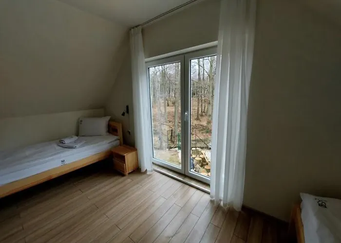 Sowi Kat - Z Baliami Oraz Tradycyjne 度假居