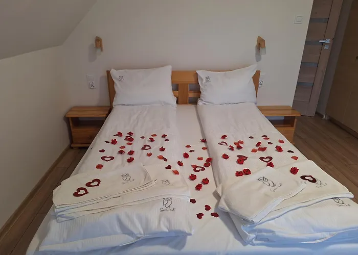 度假居 Sowi Kat - Z Baliami Oraz Tradycyjne 鲁比亚托沃